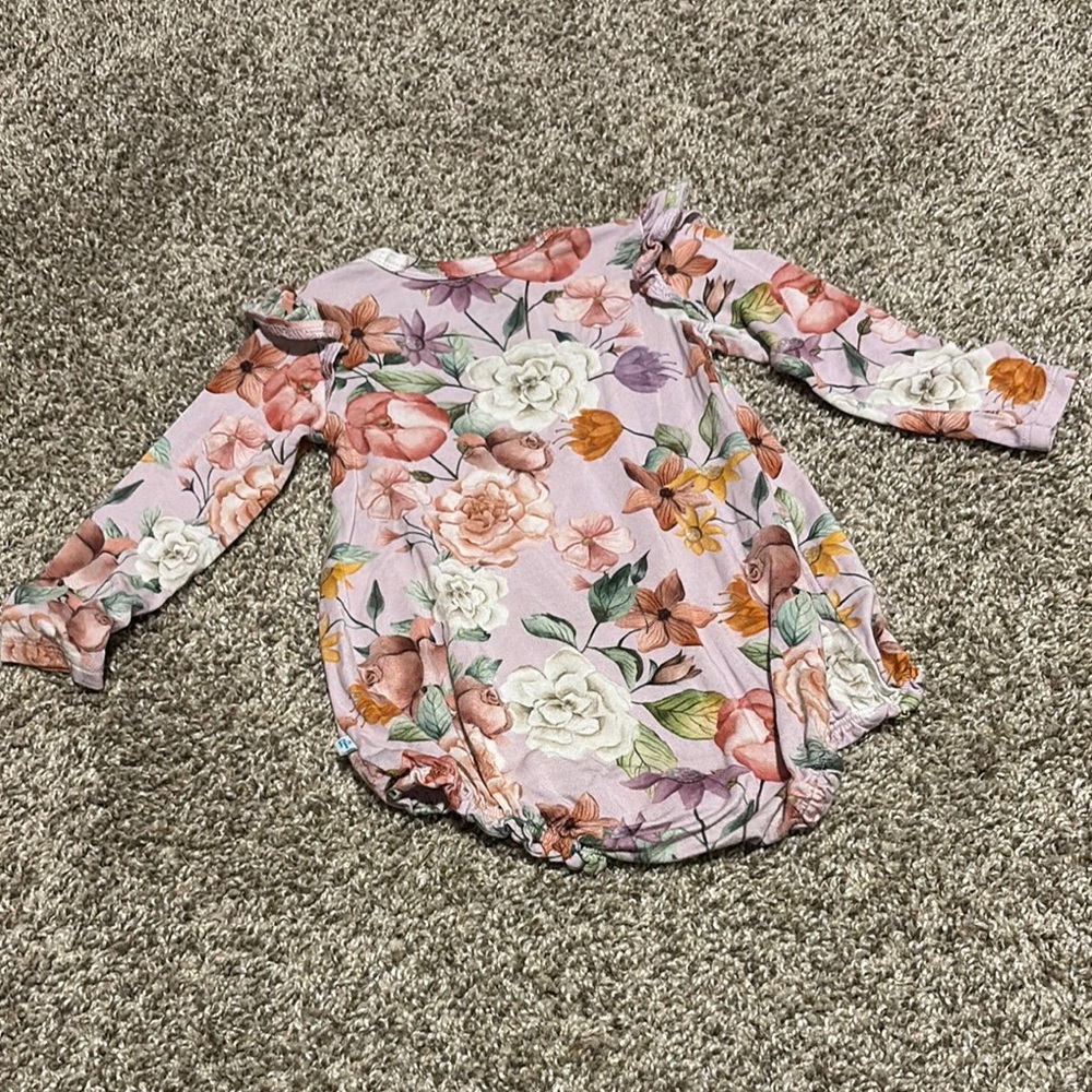 Posh peanut Floral Long Sleeve Baby Romper - Picture 6 of 6